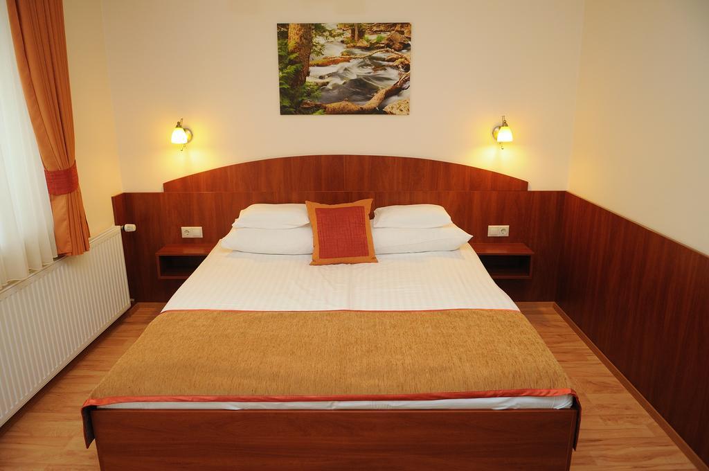 Apartman Bella Hotel Siofok Bilik gambar