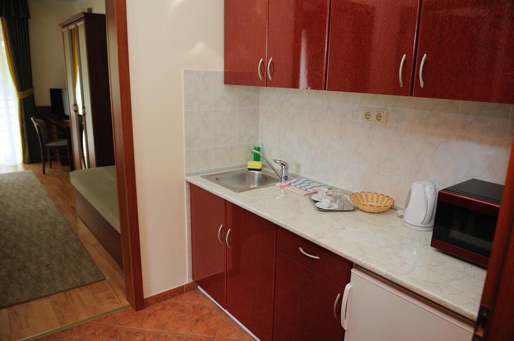 Apartman Bella Hotel Siofok Bilik gambar